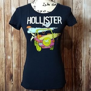Hollister graphic tee